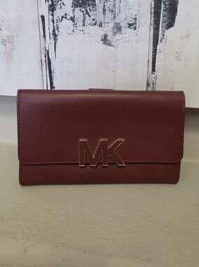 Michael Kors Wine Wallet Preloved